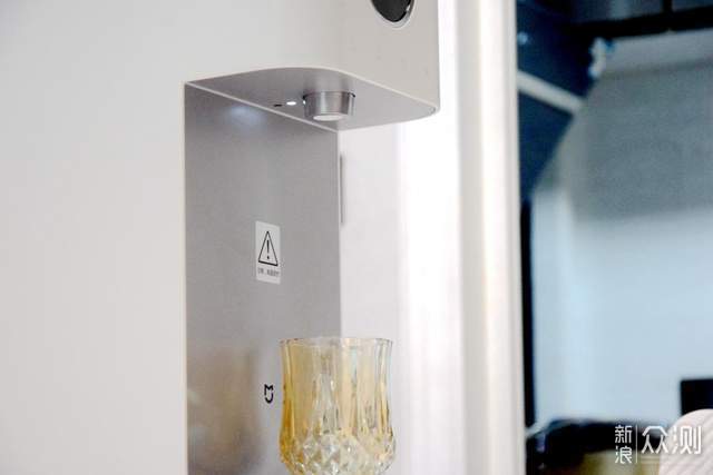 净热冷三合一，饮水新革命 米家台式净饮机冷热版深度体验